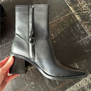Zara Woman  WIDE HEELED ANKLE BOOTS Size 8 (39) NEW